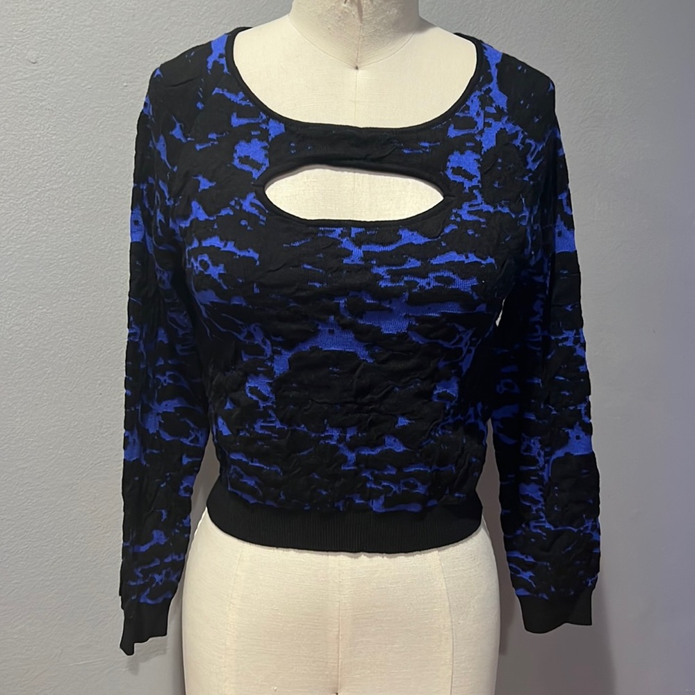 Sweater knit top